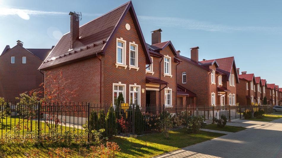 Дом без отделки в КП Британика