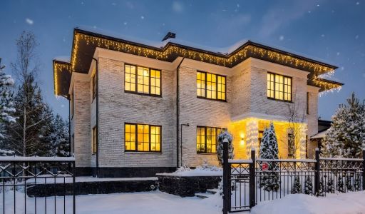 Стильный дом в КП Европа-1