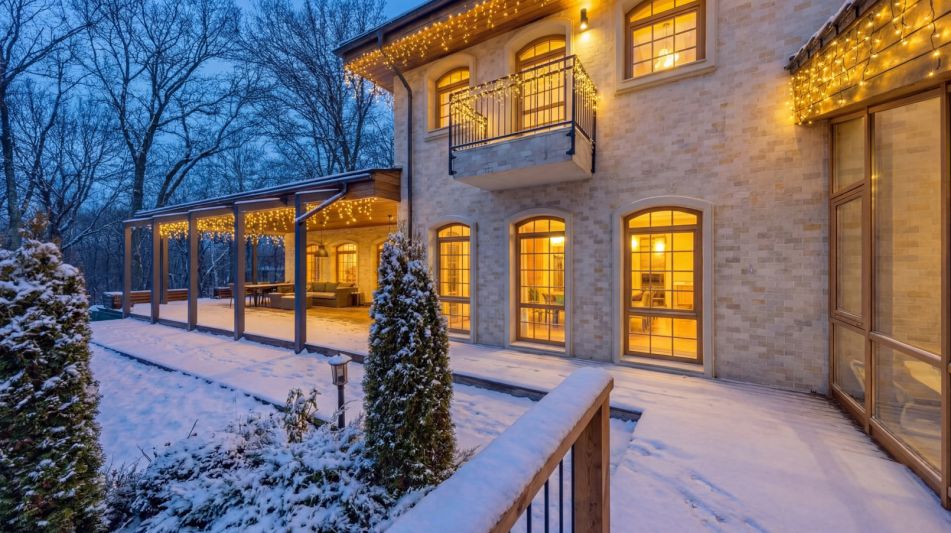 Дом с теннисным котом в СНТ Пламя