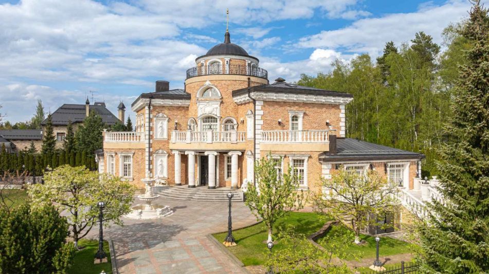 Резиденция в КП Третья охота