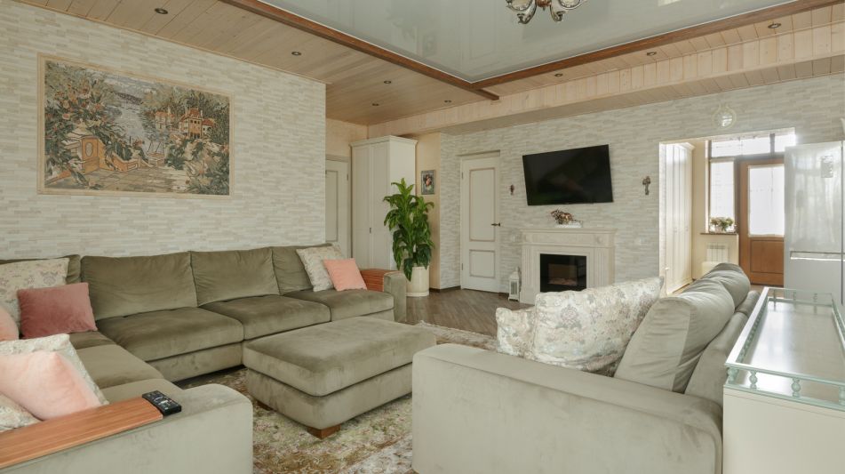 Дом у воды в Конаково Ривер клаб