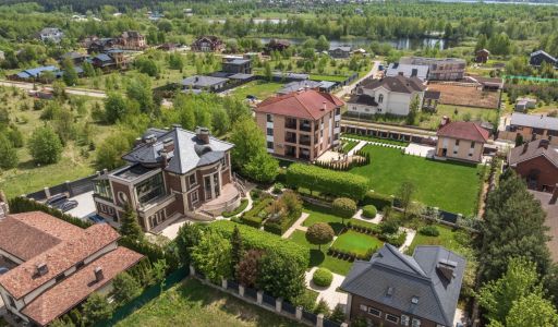 Современный дом в КП Аврора