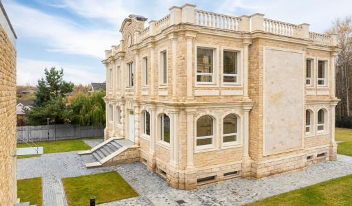 Особняк в КП Петровский парк