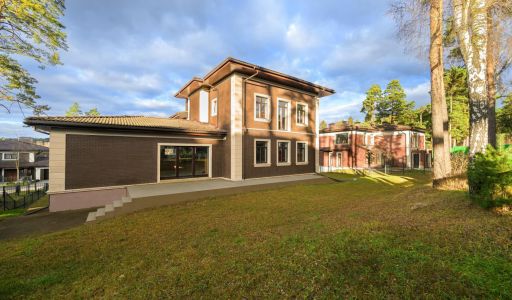 Дом в КП Петрово-дальнее