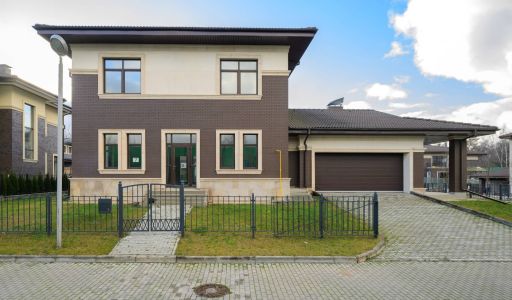 Дом в КП Петрово-дальнее