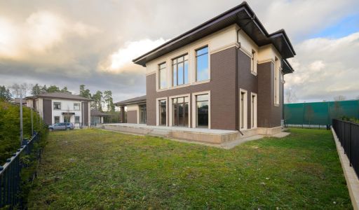 Дом в КП Петрово-дальнее