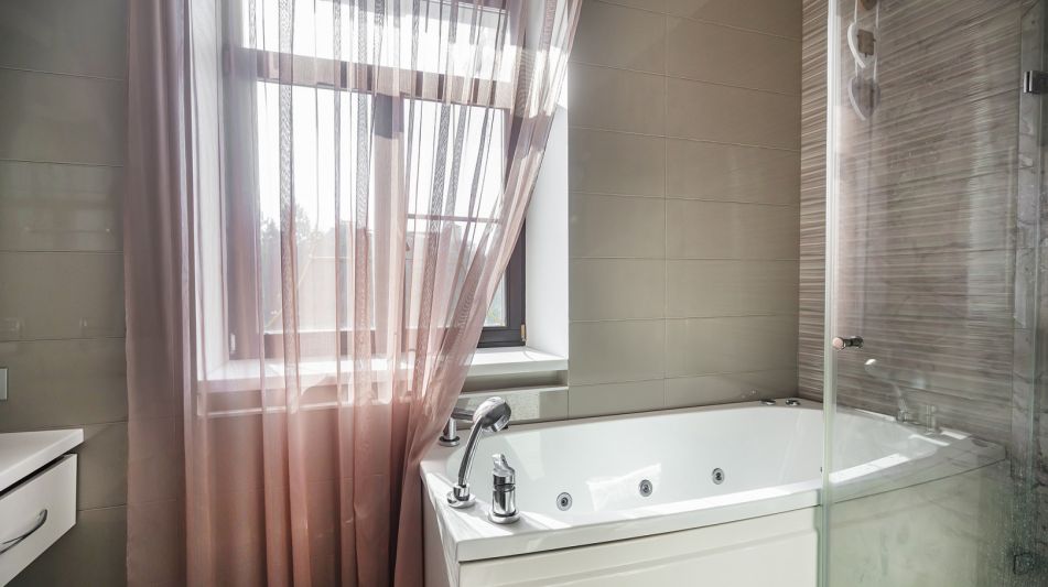 Дом с бассейном в КП Гринфилд