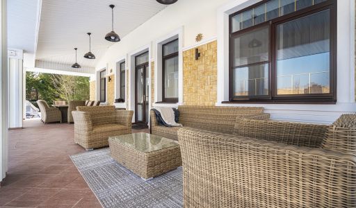 Дом с бассейном в КП Гринфилд