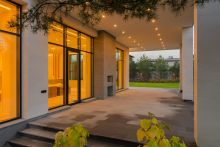 Вилла из мрамора в Николо-Урюпино