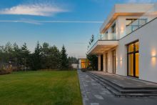 Вилла из мрамора в Николо-Урюпино