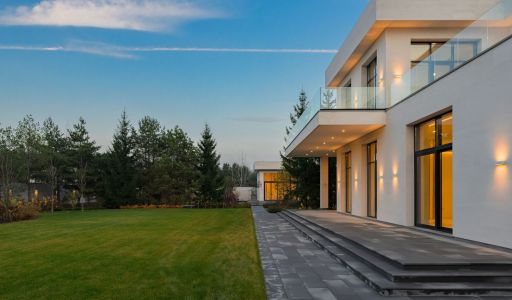 Вилла из мрамора в Николо-Урюпино