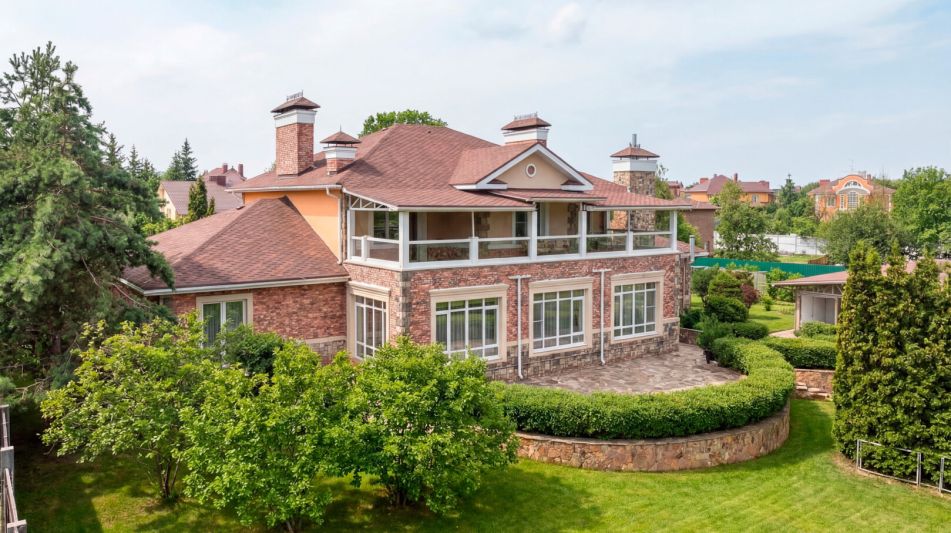 Дом в КП Петровский парк