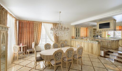 Дом в КП Петровский парк