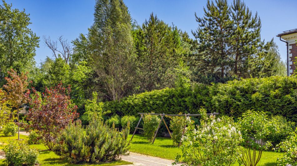 Дом с бассейном в КП ПаркВилл