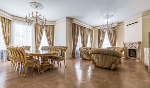 Дом с бассейном в КП ПаркВилл