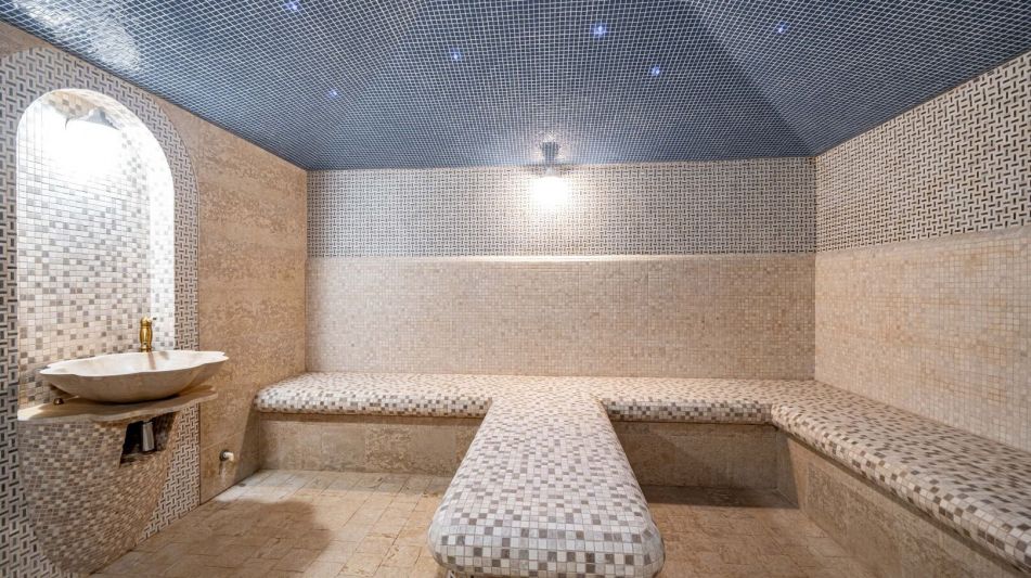 Дом с бассейном в КП Поречье