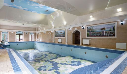 Дом с бассейном в КП Поречье