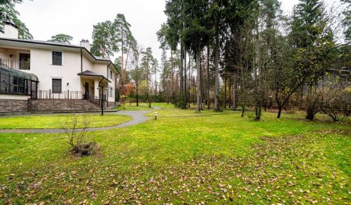 Классический дом в КП Поречье