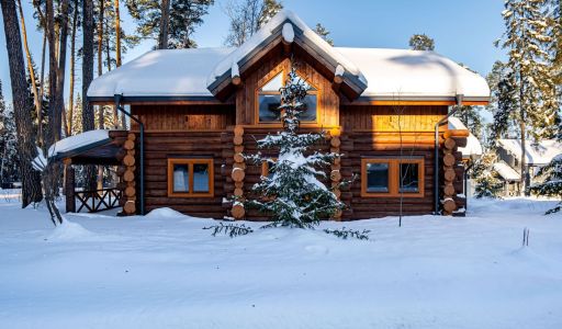 Дом под отделку в КП Геодар