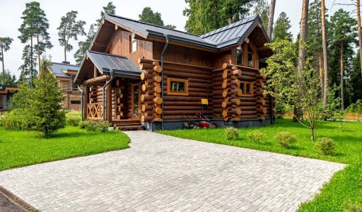 Дом под отделку в КП Геодар