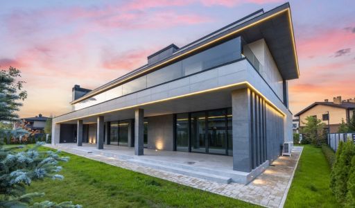 Современный дом в КП Онегино