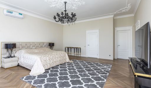 Особняк в кп Шато Соверен