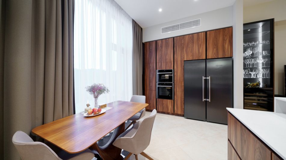 Таунхаус в поселке Парк Фонтэ