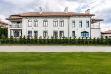 Дом в поселке Маленькая Италия