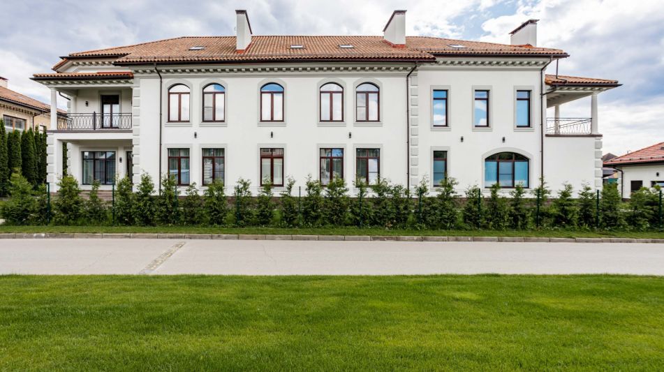 Дом в поселке Маленькая Италия