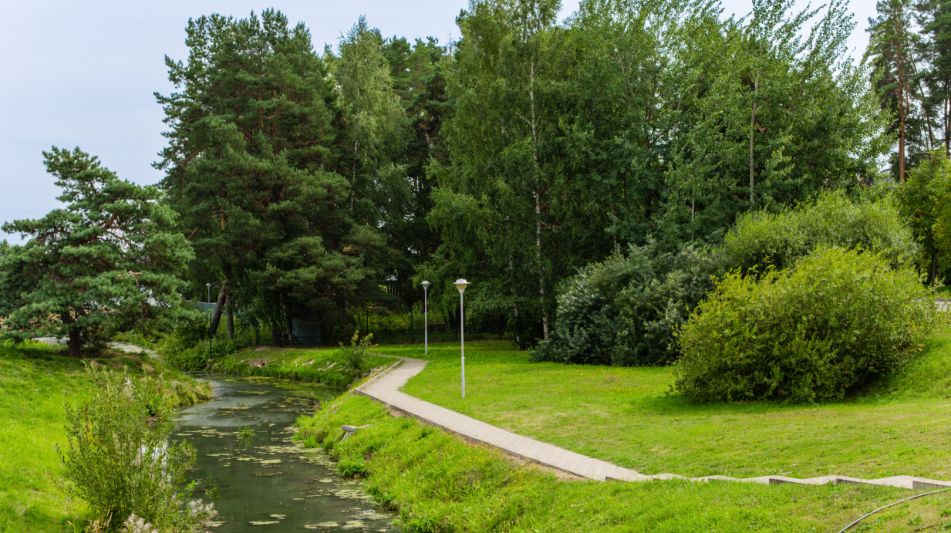 Участок в Резиденции Бенилюкс