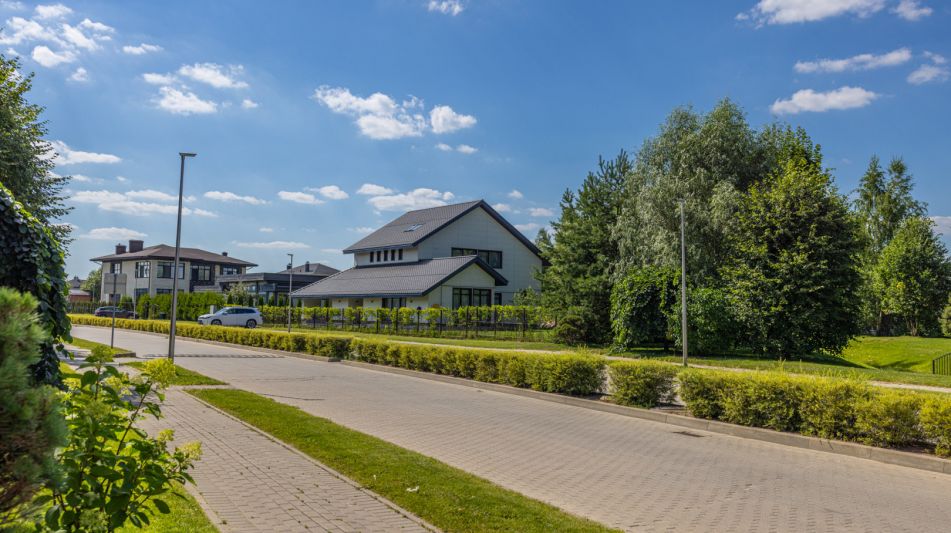 Дом с баней в КП Новорижский