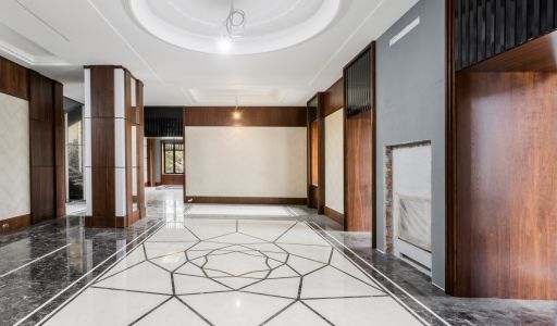 Дом у озера в КП Монолит