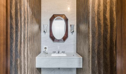 Дом у озера в КП Монолит