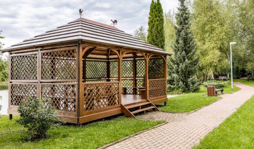 Дом у озера в КП Монолит