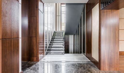 Дом у озера в КП Монолит