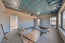 Дом с видом на воду в Славково