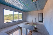 Дом с видом на воду в Славково