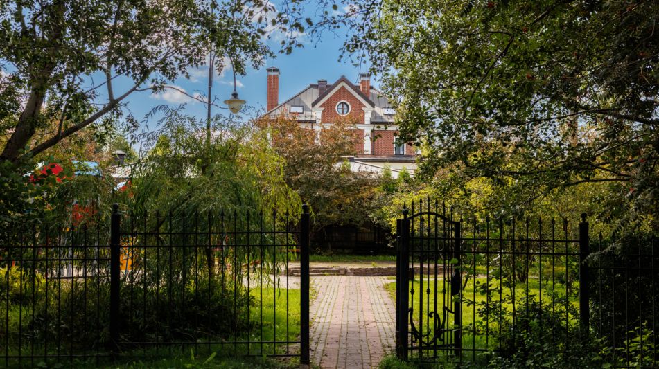 Дом с видом на воду в Славково