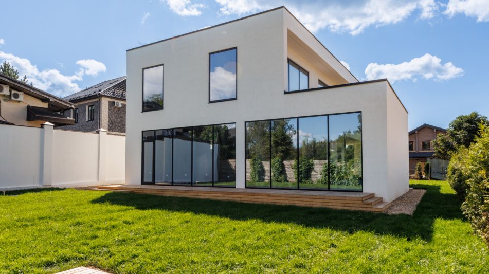 Дом с видом на воду в Славково