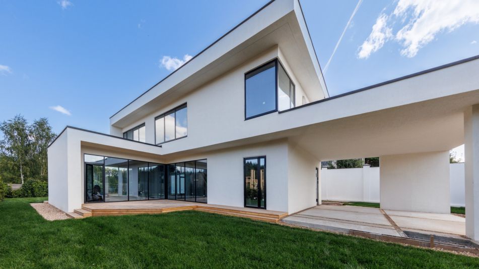 Дом с видом на воду в Славково