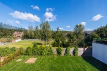 Дом с видом на воду в Славково