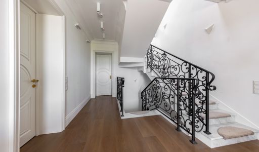 Стильный дом в КП Монтевиль