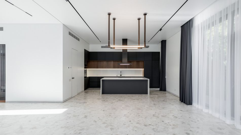 Новый дом в поселке Веледниково