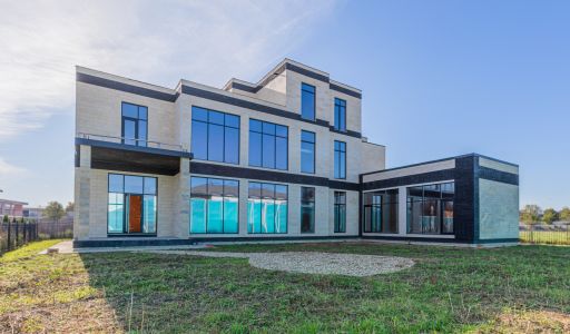 Дом в Миллениум парк под отделку