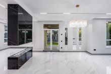 Дом у озера в КП Новорижский