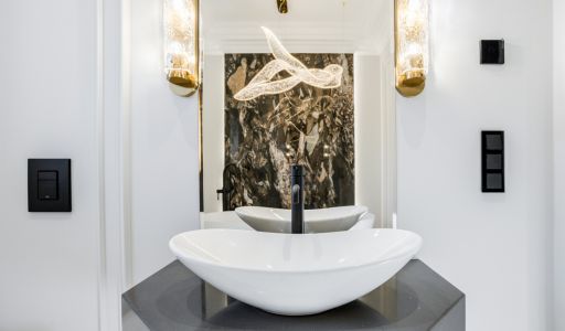 Дом у озера в КП Новорижский