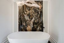 Дом у озера в КП Новорижский