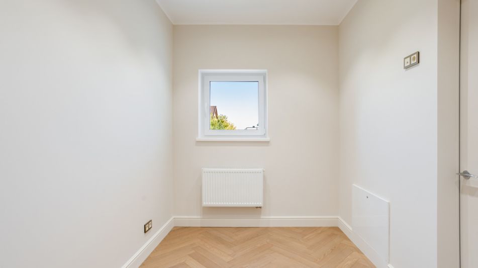 Дом у озера в КП Новорижский