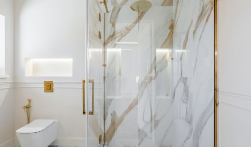 Дом у озера в КП Новорижский