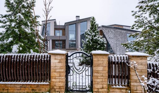 Дом у озера в КП Миллениум парк